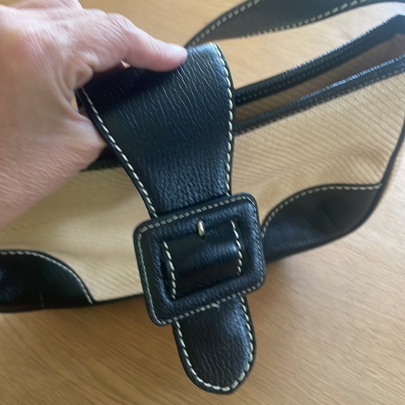 MAXX NEW YORK SHOULDER BAG - Picture 4 of 8